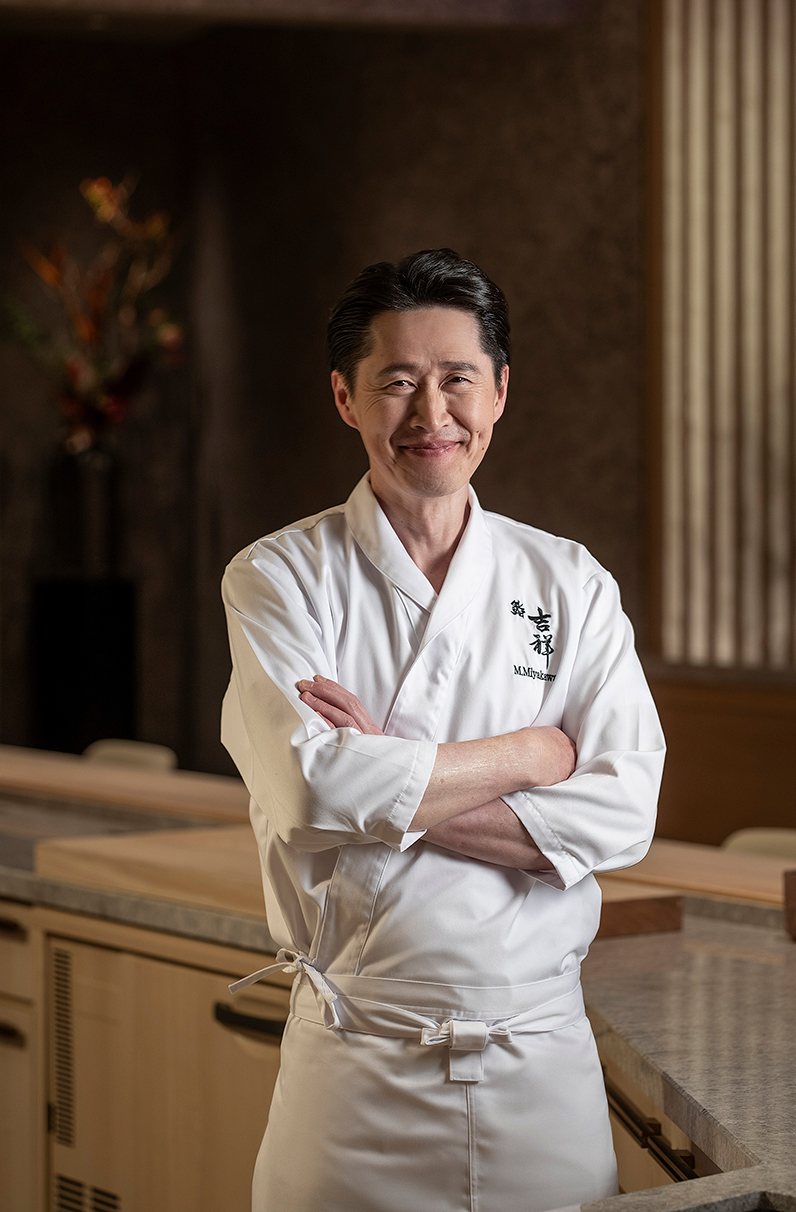 Michelin-starred Sushi Kissho by Miyakawa brings to Galaxy Macau the exquisite Edomae-style sushi of one of the world’s most renowned masters.